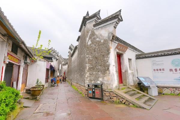 海上顶推首个航次启程，小清河开启河海直达新模式
